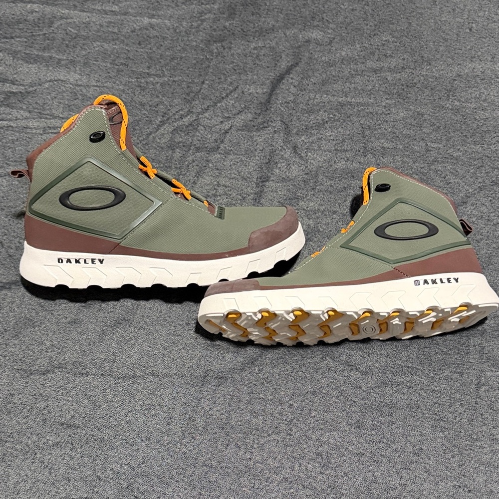 Oakley Olive and Brown Boots with Yellow Soles
